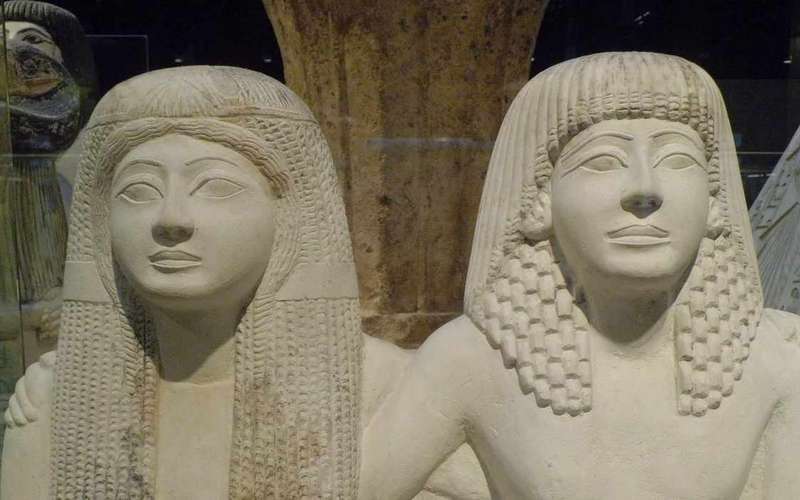 Torino: Egyiptomi Múzeum és városnézés idegenvezetéssel