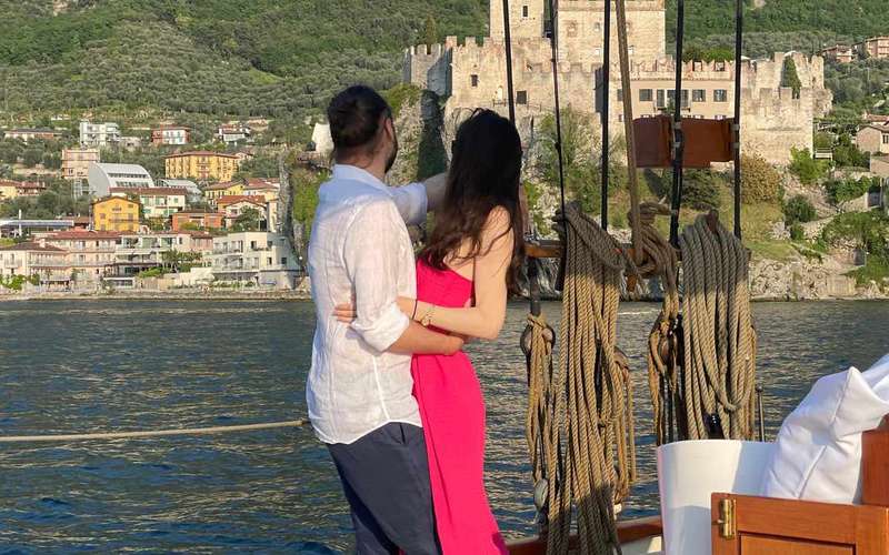 Malcesine: Romantische cruise op historische zeilboot