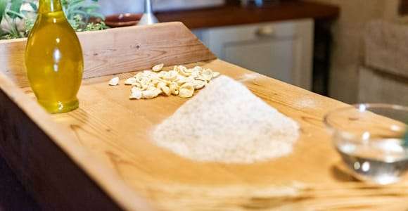 Matera : cours de cuisine de pâtes à l'ancienne dans la cave de Sassi