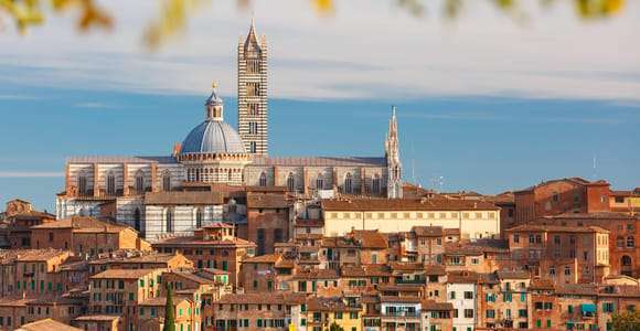 Florencia: excursión de 1 día a Pisa, Siena y San Gimignano con almuerzo