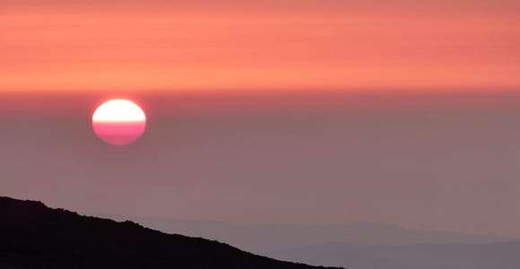Da Taormina: esperienza al tramonto sui crateri superiori dell'Etna