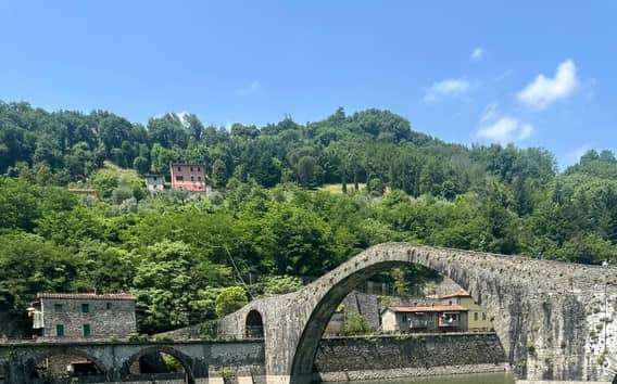 Kajaktour zur Teufelsbrücke bei Bagni di Lucca, mit Fotos