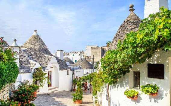 Polignano a Mare/Bari: Alberobello und Matera auf eigene Faust