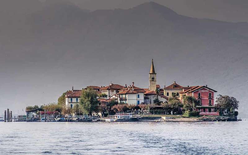 From Stresa: Isola Pescatori Hop-On Hop-Off Boat Tour