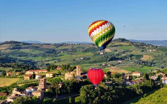 Vuelo de 1 hora en globo aerostático sobre la Toscana desde Lucca
