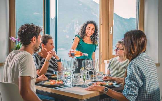 Ledro Lake: Guidad tur & vinprovning bland vinrankorna