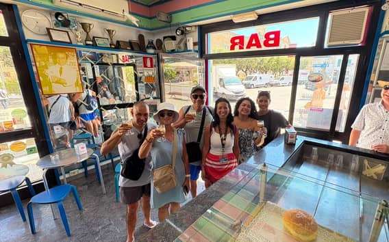 Polignano a Mare: Street Food Tour mit Verkostungen und Wein