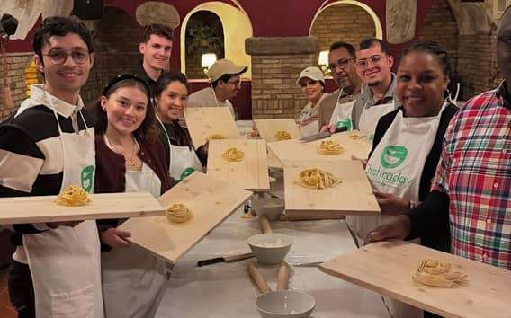 Řím: Kurz přípravy fettuccine a tiramisu poblíž Španělských schodů