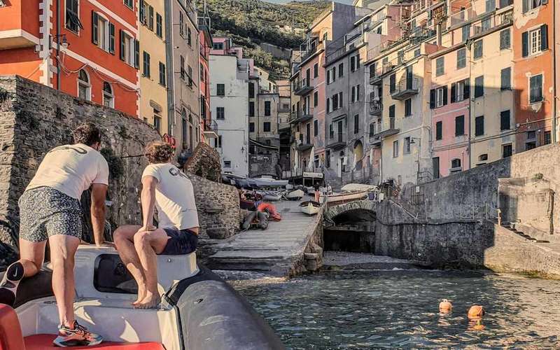 Výlet lodí do Cinque Terre z La Spezie s volným časem