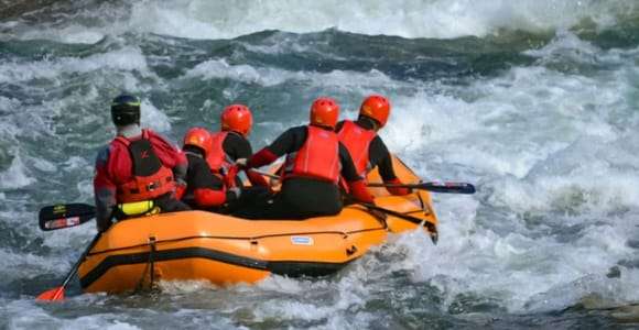 Adrenalin-Rafting im Brembana-Tal