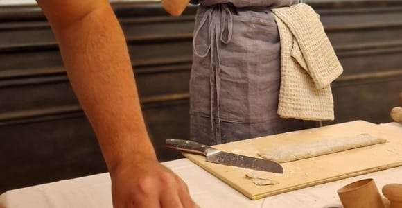 Farmer's Market Tour and Cooking Class with Wine in Tuscany
