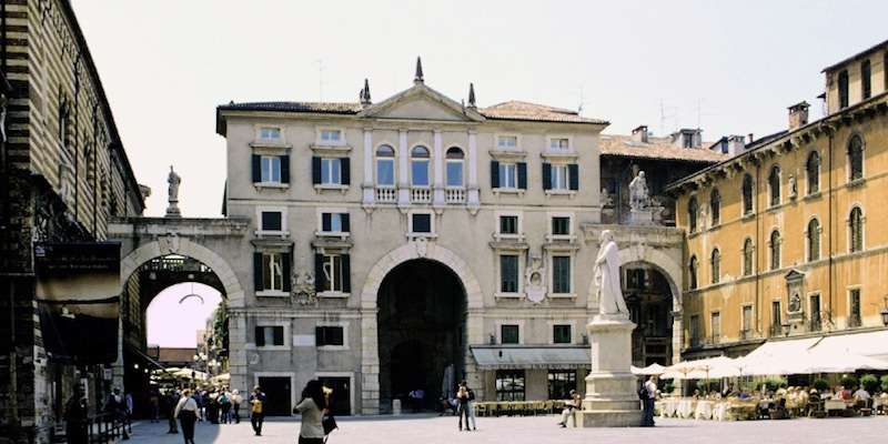 Domus Nova