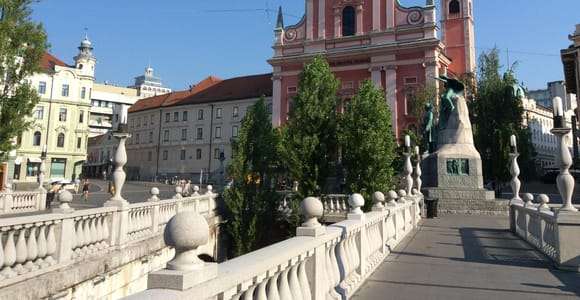 Petit groupe (Max 6) : Visite des joyaux cachés de Ljubljana depuis Koper