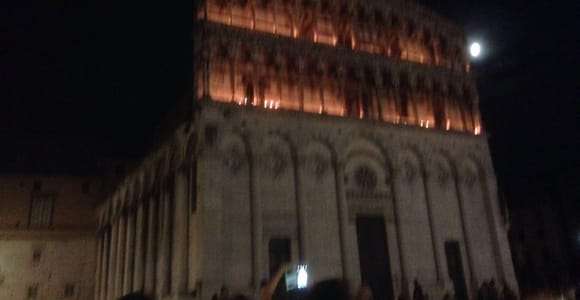 Lucca: Guided City by Night Walking Tour