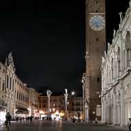 Vicenza Walking Tour: Palladian Basilica and Olympic Theatre