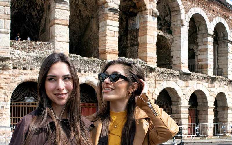 Veronai sétatúra: Aréna, terek és Júlia háza