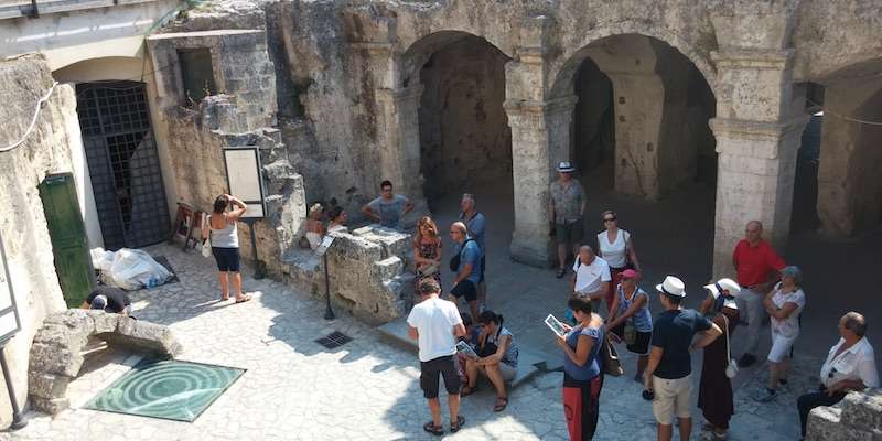 Matera sziklába vájva