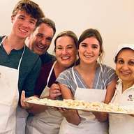 Corso di cucina a Roma: pasta e tiramisù vicino al Vaticano
