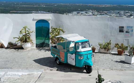 Tour en Ape Calessino por Ostuni: ruta exprés de 30 minutos