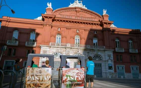 Rikscha-Tour in Bari mit Audioguide, Altstadt und Küste
