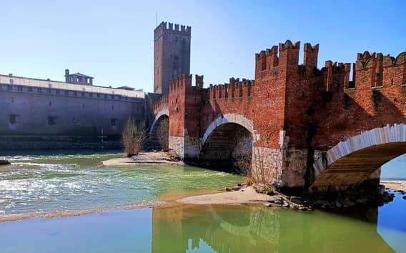 Visita guiada a pie por Verona: historia y rincones ocultos