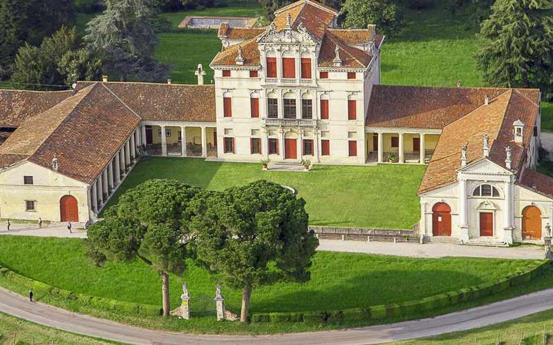 Villa Angarano borkóstoló a Le Vie Angarano pincészetben