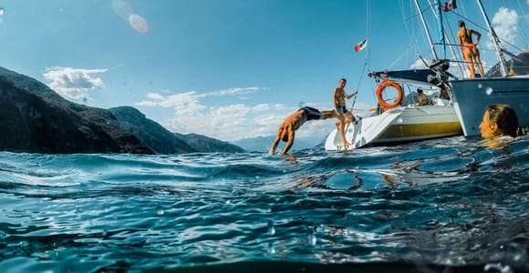 Valmadrera: Segeltörn auf dem Comer See mit Prosecco und Snacks
