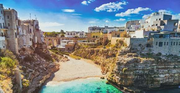 Excursión guiada por la costa de Bari: Matera, Alberobello y Polignano