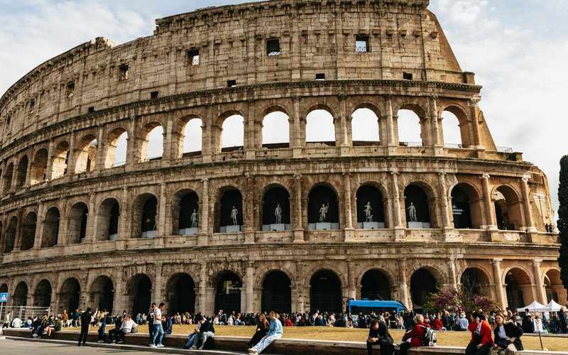 Colosseum, Fórum és Palatinus-domb belépőjegyek + hangalkalmazás