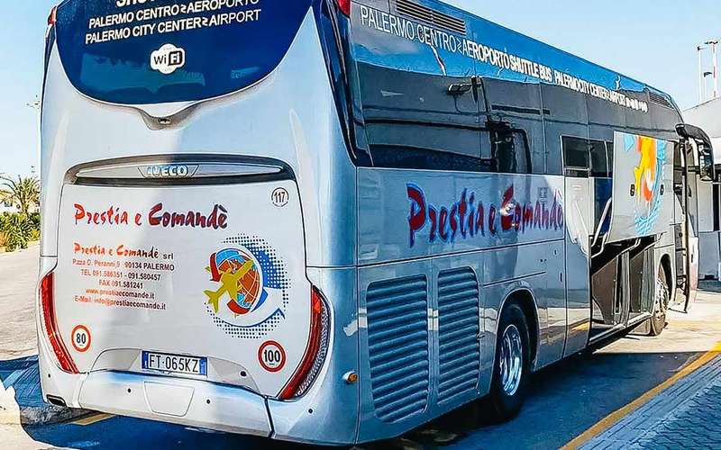 Palermo reptéri buszos transzfer, egyirányú jegy a belvárosba és vissza