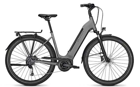 Lucca: Ganztägiger E-Bike-Verleih