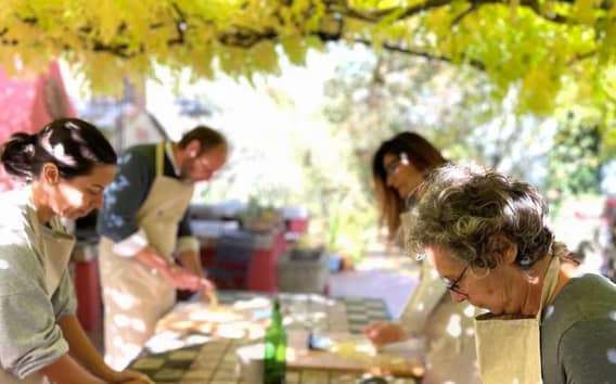 Cours de pâtes et repas dans la campagne de Spoleto