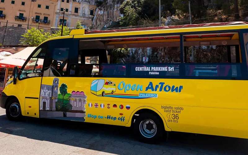 Monte Pellegrino és Mondello városnéző buszos túra