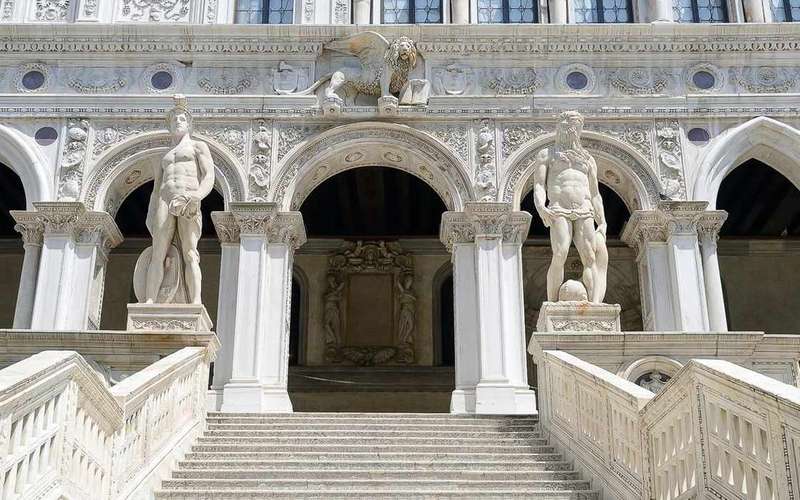 Velencei városi bérlet: 12 múzeum és a Dózsepalota