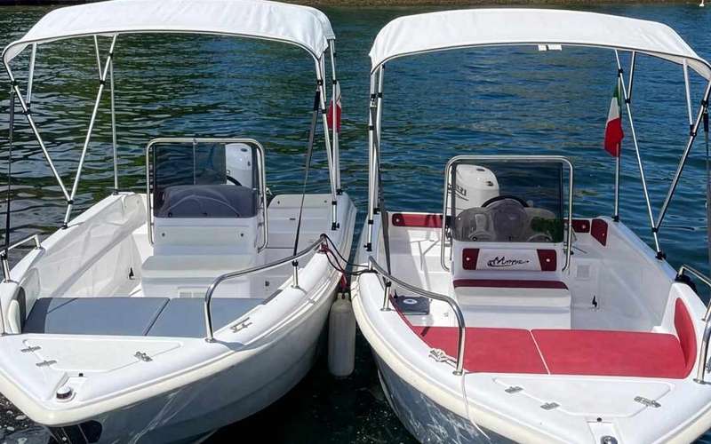 Como : barca a motore 40 hp senza patente e guida autonoma