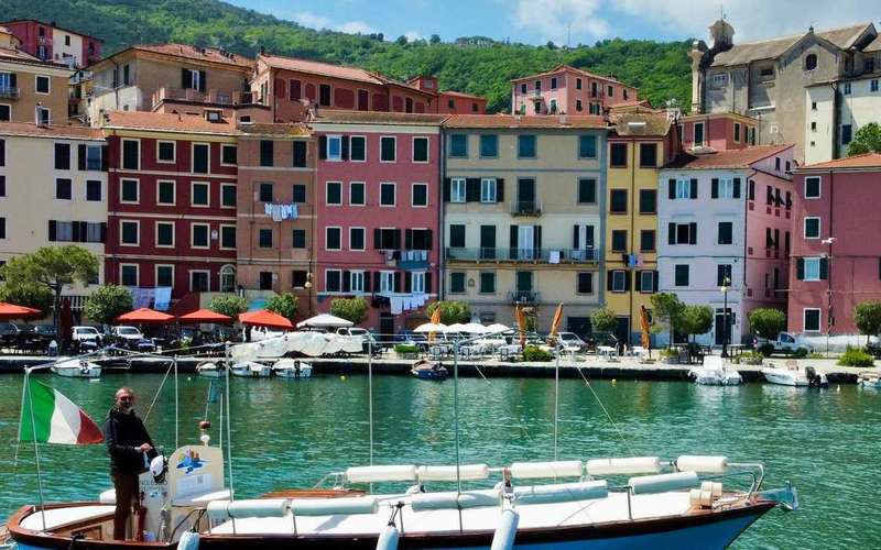 Celodenní plavba lodí po Cinque Terre a Portovenere