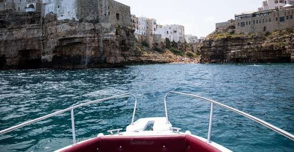 Monopoli: Exclusivo tour en barco privado