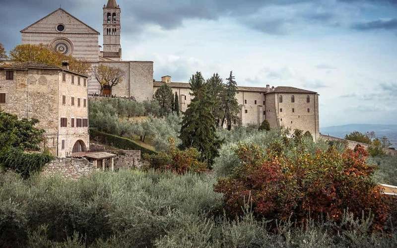 Assisi tuk-tuk-túra régi Ape Calessino járművel