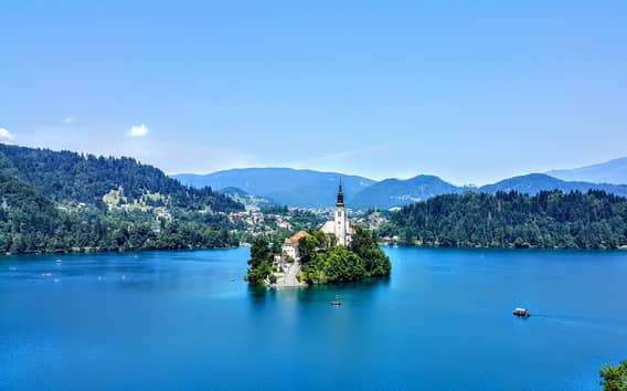 Desde Koper: Excursión de un día al Lago Bled y Liubliana