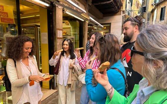 Venecia: Tour gastronómico callejero con guía local y degustaciones