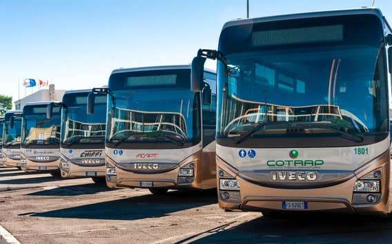 Transfer Flughafen Bari Matera im Shuttlebus
