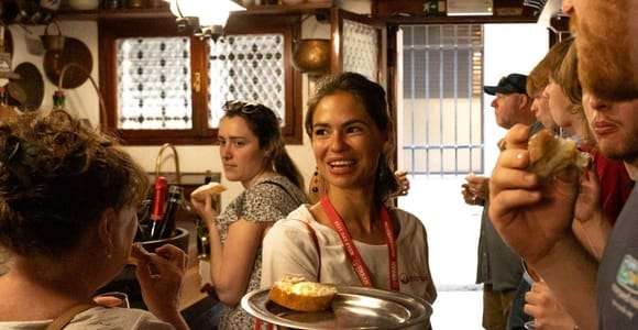 Venecia: Tour gastronómico con platos de Cicchetti y vino