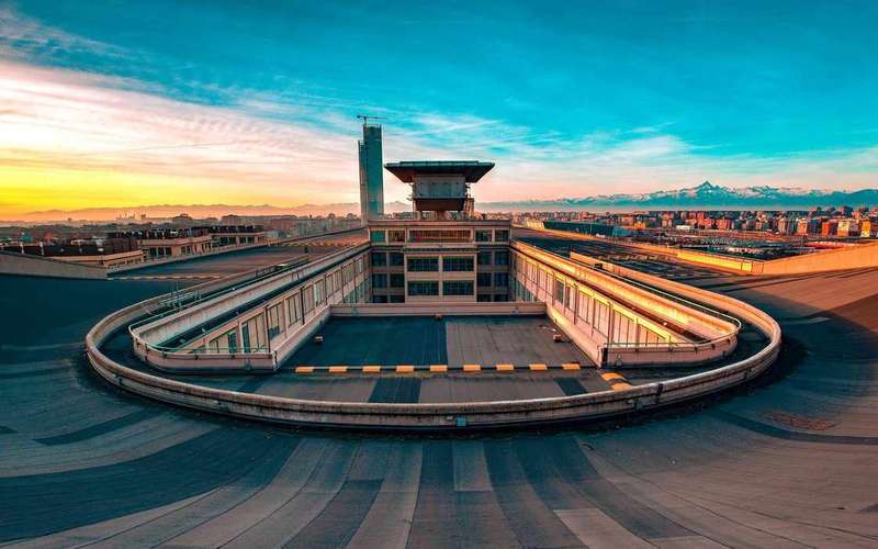 Torino : Visite privée du district de Mauto et Fiat Lingotto