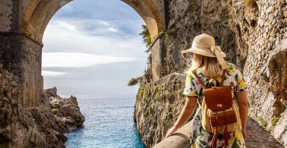 Vanuit Sorrento: Positano, Amalfi & Ravello Amalfikust Tour
