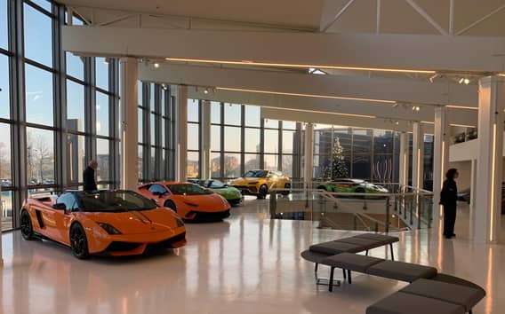 Ferrari Museum, Lamborghini & Pagani Museen+Fabriken+Mittagessen