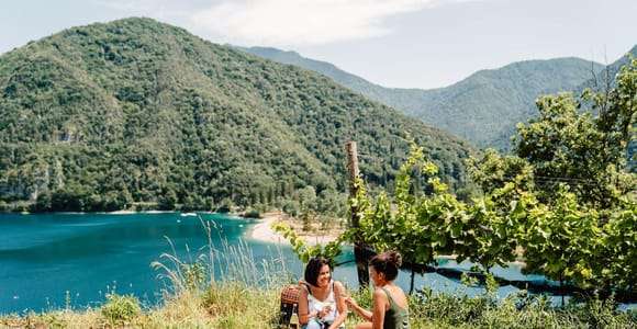 Lake Ledro: wine Pic Nic with stunning Lake View