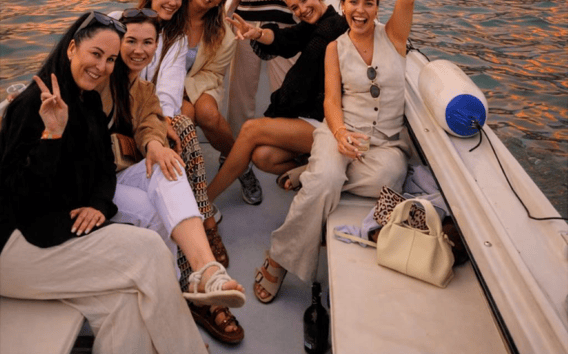 Aperitivo en barco por la laguna de Venecia con anfitrión