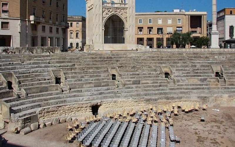 Lecce: városnézés gyalog