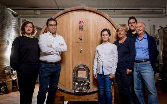 Montefalco: Prohlídka vinařství a vinic a soukromá degustace