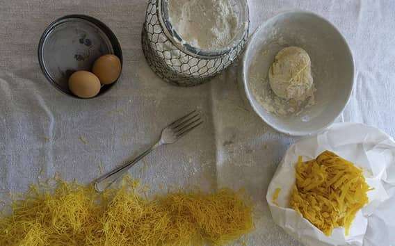 Pasta maken in Villafranca di Verona: markt en tiramisu